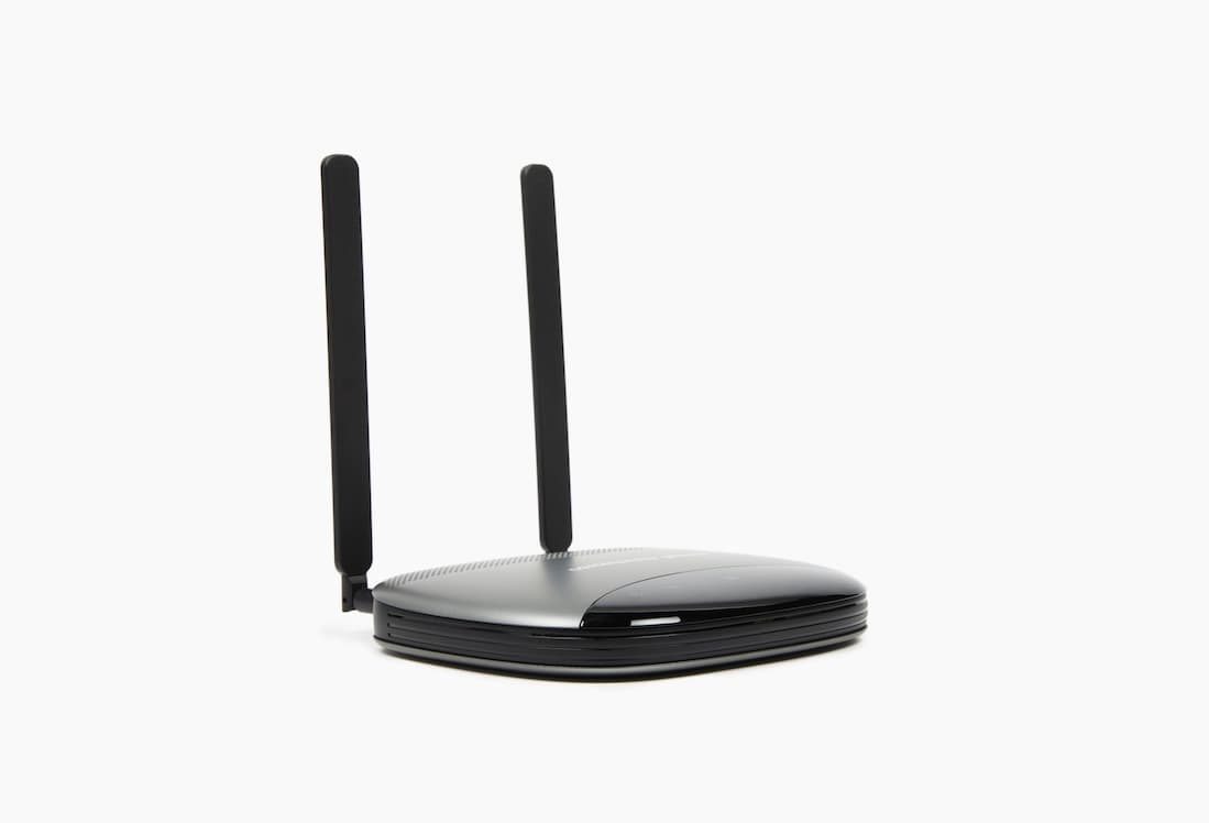 Community Phone Base